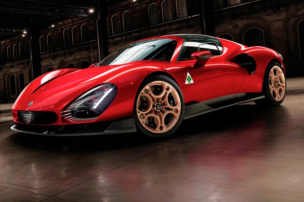 Alfa Romeo 33 Stradale 2024 Alfa Romeo 33 Stradale 2024