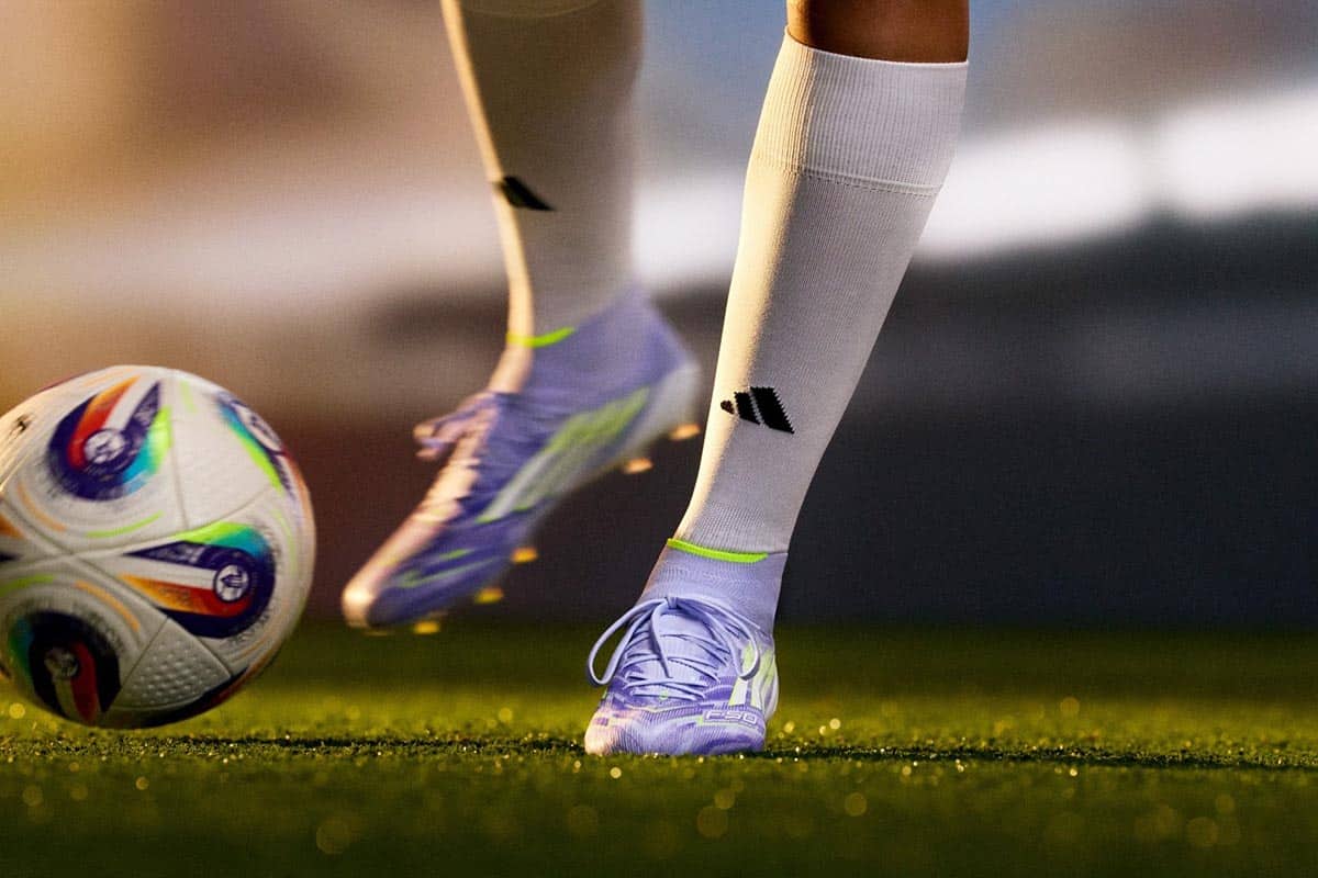Trinity Rodman portant les adidas F50 SPARKFUSION sur le terrain
