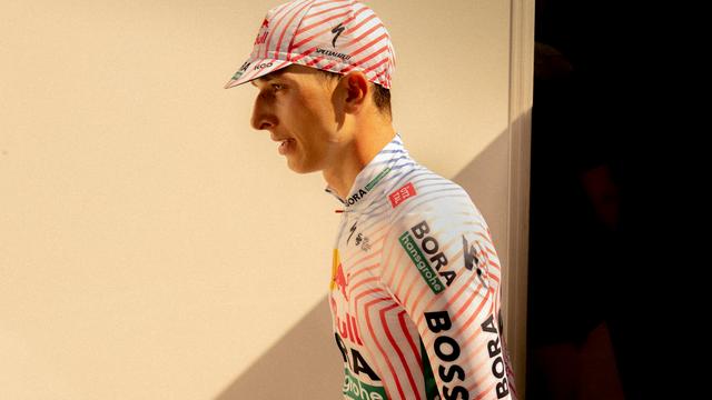 Florian lipowitz, espoir du cyclisme allemand, refuse la comparaison avec ullrich : Florian lipowitz espoir du cyclisme allemand refuse la comparaison avec ullrich