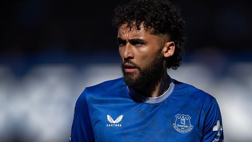 Transfert imminent Dominic calvert-lewin attendu à leeds united pour