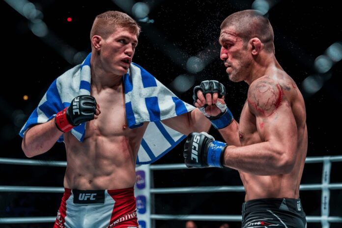 Analyse du combat bkfc 85 : Austin trout face à luis palomino 2 et les enjeux des co-main eventers