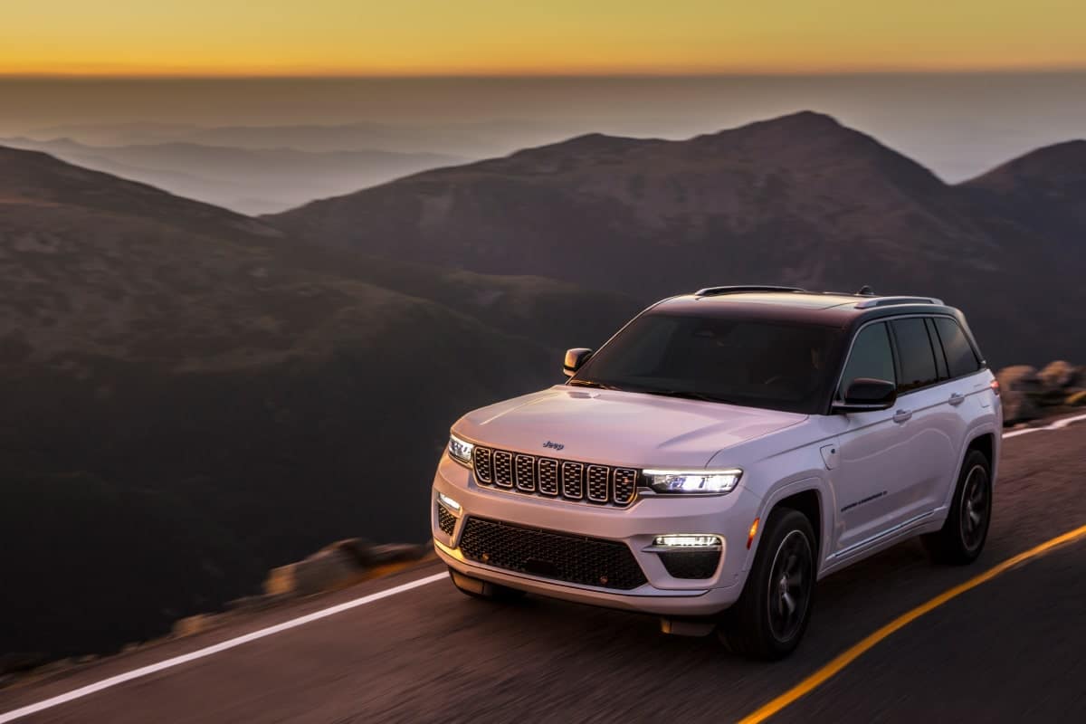 Jeep Grand Cherokee 2022 - © Jeep Jeep Grand Cherokee 2022 - © Jeep