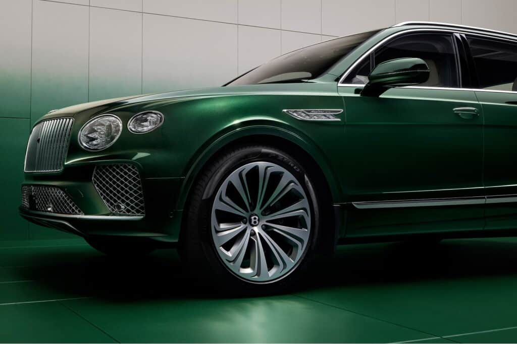 Bentayga Atelier - Light Emerald - © Bentley