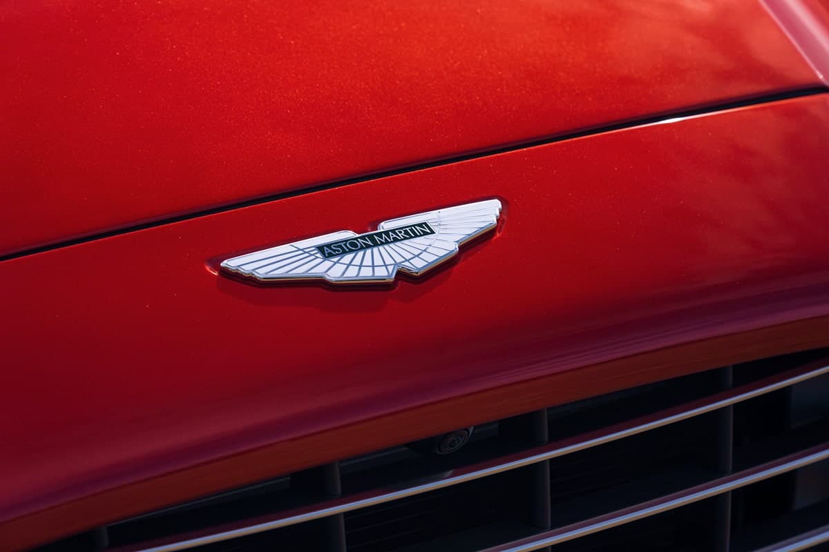 DBX Logo - © Aston Martin