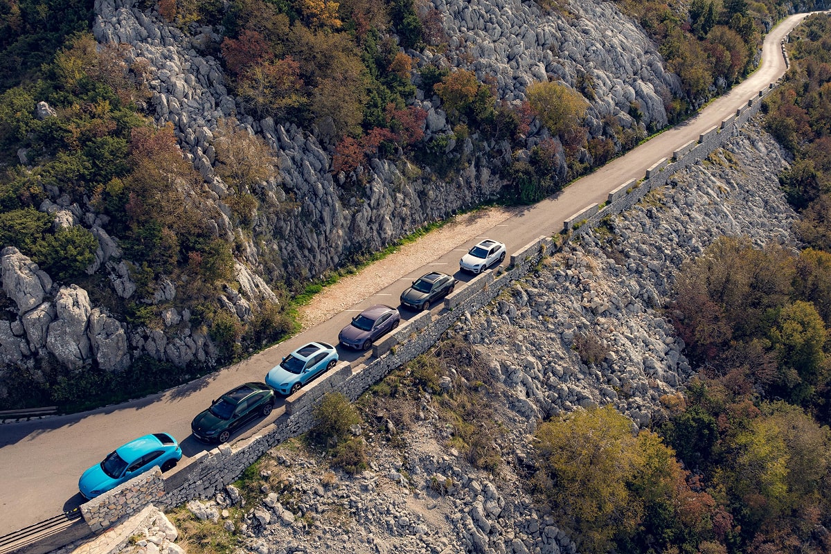Nouveau Macan 100% électrique sur les routes du Monténégro – © Porsche