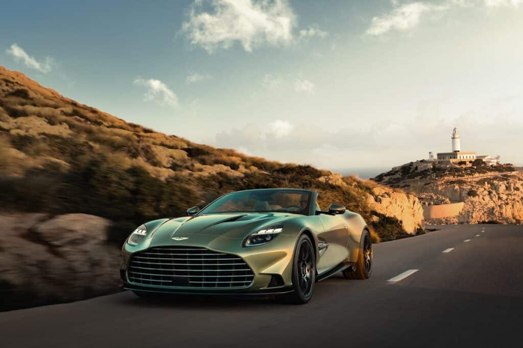 Aston Martin est en pleine renaissance et devient petit à petit LA marque la plus désirable du marché automobile de luxe - © Aston Martin