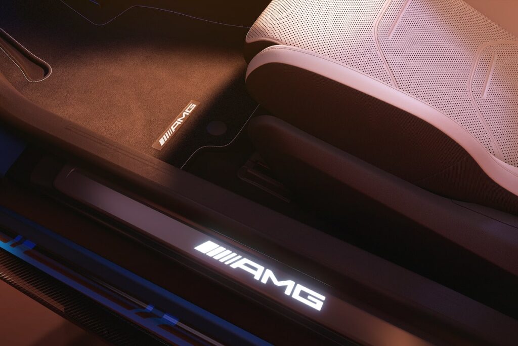 L’intérieur du Cabriolet bénéficie de sièges ergonomiques recouverts de cuir Nappa AMG - © Mercedes-Benz