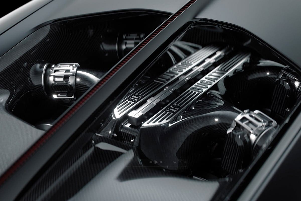 Moteur V16 - © Bugatti