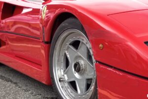 Crash Ferrari F40 et Volvo - © Gumbal sur YouTube