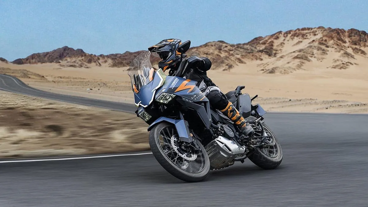 Photos du Zontes 703F 2024