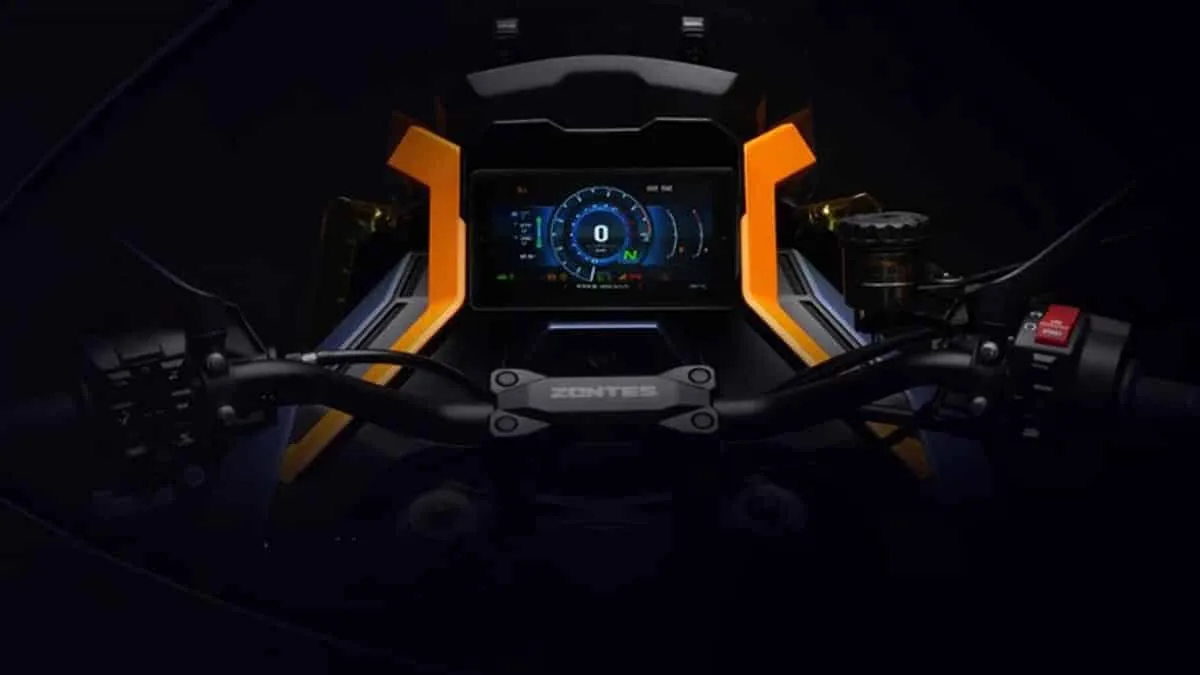 Photos du Zontes 703F 2024