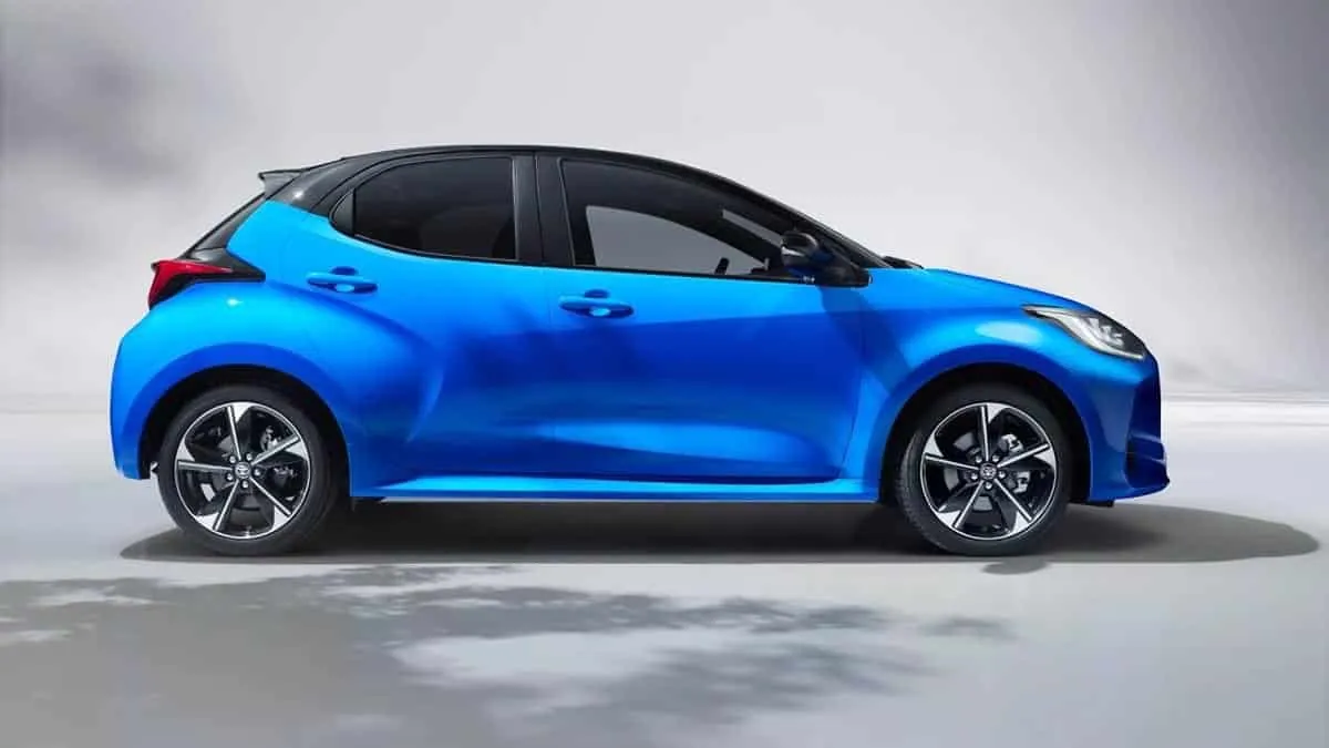 Toyota Yaris Business Plus