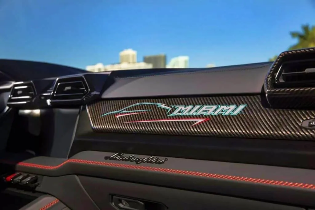 Intérieur Urus SE Miami - © Lamborghini