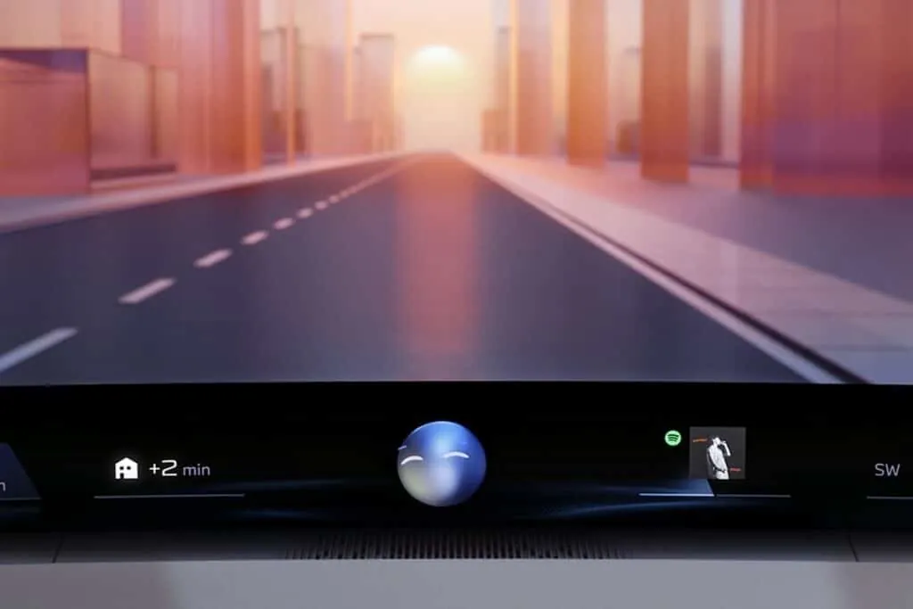 BMW Operating System X - © BMW