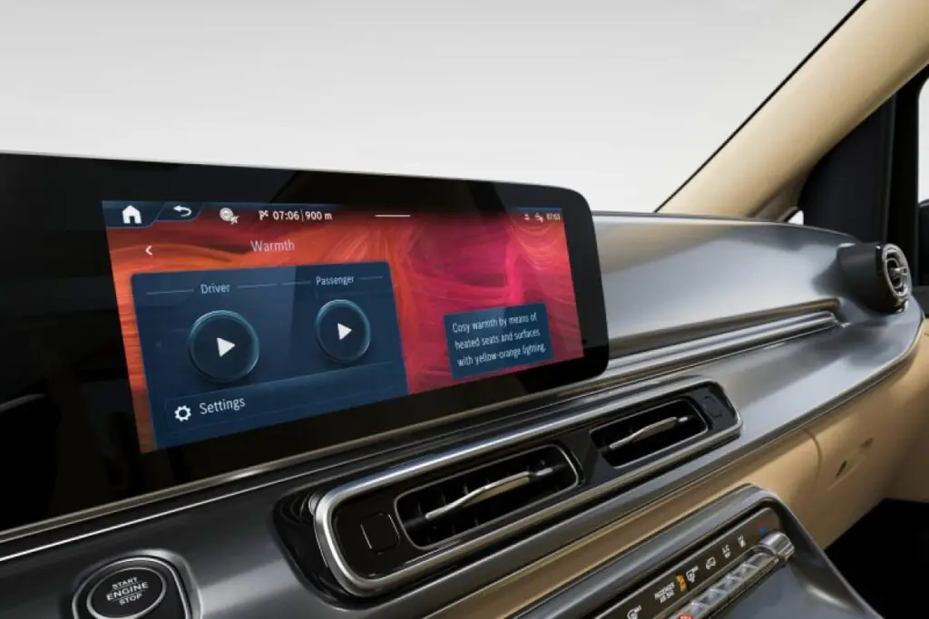 Mercedes-Benz s'est associée à IMAX et DTS Inc. - © Mercedes