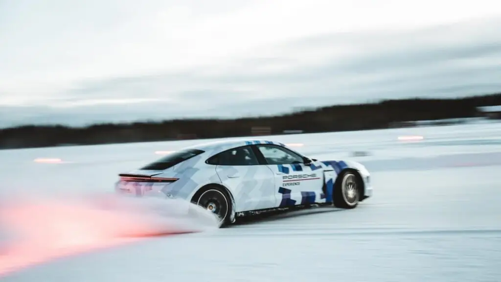 Cette fois, c’était la bonne : record battu ! L’ancien record de 14,809 km est désormais pulvérisé - © Porsche
