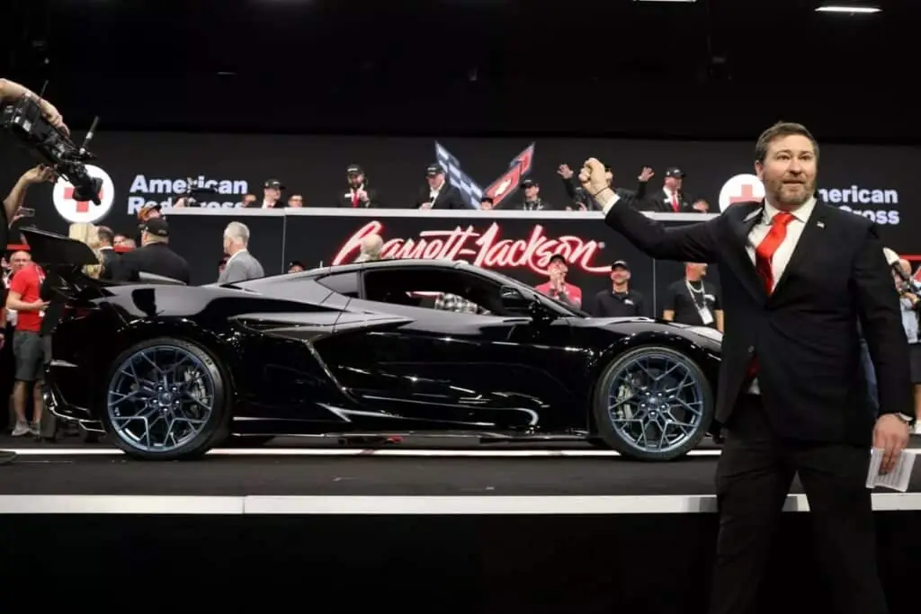 Son prix de départ de 175 000 $ est presque abordable pour une voiture de ce calibre - © Barrett-Jackson