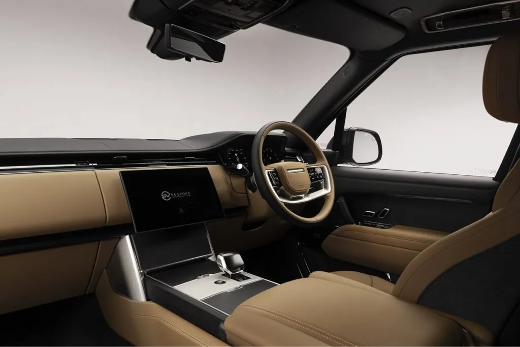 Range Rover SV Bespoke Collins Edition