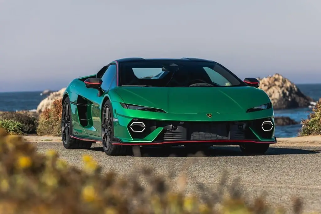 Capable d’atteindre 10 000 tr/min, une prouesse presque inédite pour un moteur turbo - © Lamborghini